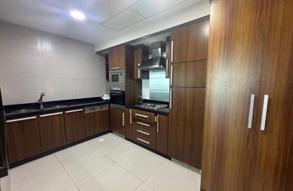 Apartment - 3 Bedrooms - 3 Bathrooms for rent in Al Juffair - Capital Governorate