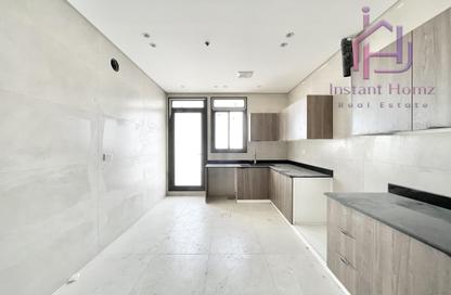Apartment - 4 Bedrooms - 4 Bathrooms for sale in Hidd - Muharraq Governorate