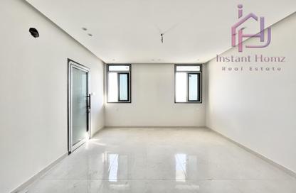 Apartment - 4 Bedrooms - 4 Bathrooms for sale in Hidd - Muharraq Governorate