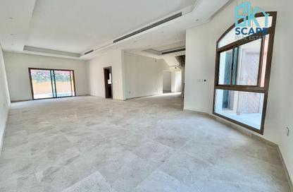 Villa - 5 Bedrooms - 6 Bathrooms for rent in Saar - Northern Governorate