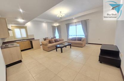 Apartment - 2 Bedrooms - 2 Bathrooms for rent in Segaya - Manama - Capital Governorate