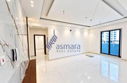 Apartment - 4 - 4 for sale in Hidd - Muharraq Governorate