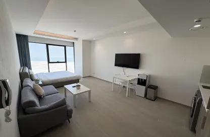 Apartment - Studio - 1 Bathroom for rent in Al Juffair - Capital Governorate