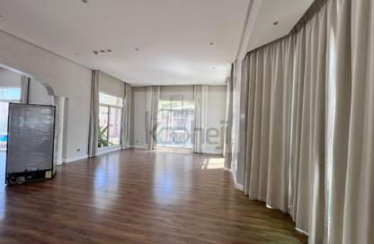Villa - 7 - 7+ for rent in Saar - Northern Governorate