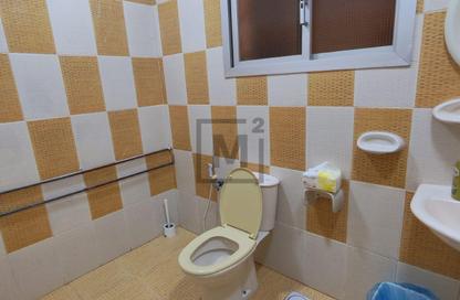 Whole Building - 7+ Bedrooms - 7+ Bathrooms for sale in Jidhafs - Northern Governorate