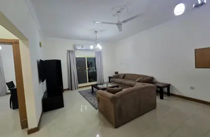 Apartment - 1 Bedroom - 1 Bathroom for rent in Busaiteen - Muharraq Governorate