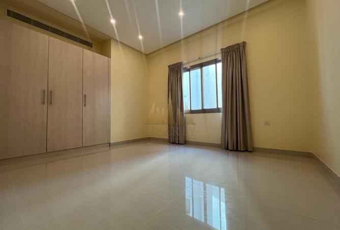 56007943 - Property Image 3