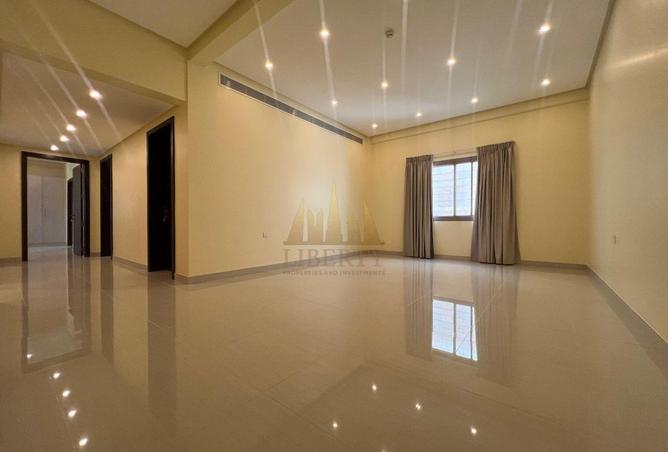 56007943 - Property Main Image