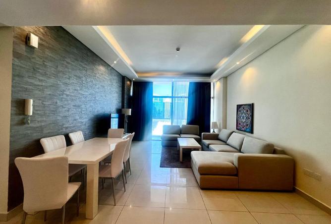 989548 - Property Image 3