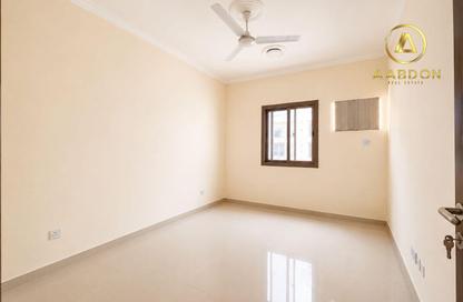 Apartment - 2 Bedrooms - 1 Bathroom for rent in Alhajiyat - Riffa - Southern Governorate