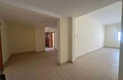 مكتب - 2 غرف نوم - 2 حمامات للايجار في البرهامة - المنامة - محافظة العاصمة