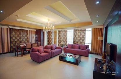 Apartment - 3 Bedrooms - 3 Bathrooms for rent in Segaya - Manama - Capital Governorate