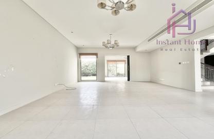 Villa - 4 Bedrooms - 4 Bathrooms for rent in Janabiya - Northern Governorate