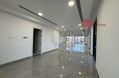 Office Space - Studio - 2 Bathrooms for rent in Zinj - Manama - Capital Governorate
