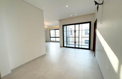 Villa - 4 - 5 for sale in Janabiya - Northern Governorate