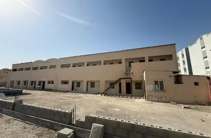 Labor Camp - Studio - 1 Bathroom for rent in Eker - Central Governorate