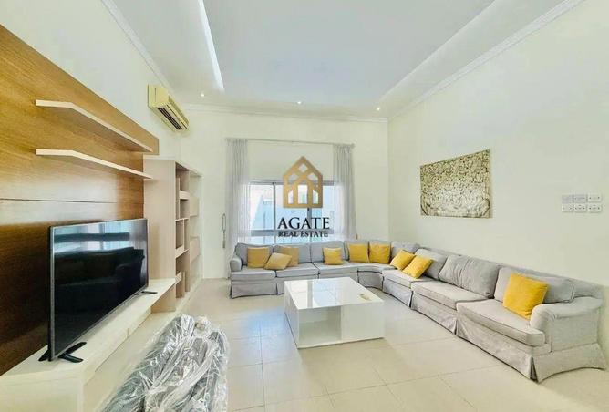 56153106 - Property Main Image