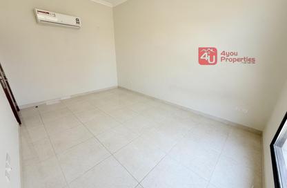 Apartment - 3 Bedrooms - 2 Bathrooms for rent in Zinj - Manama - Capital Governorate