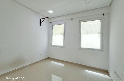 Apartment - 1 Bedroom - 1 Bathroom for rent in Hidd - Muharraq Governorate