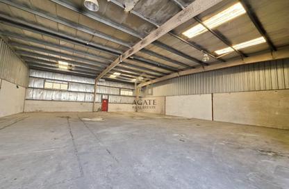 Warehouse - Studio - 1 Bathroom for rent in Riffa - Southern Governorate
