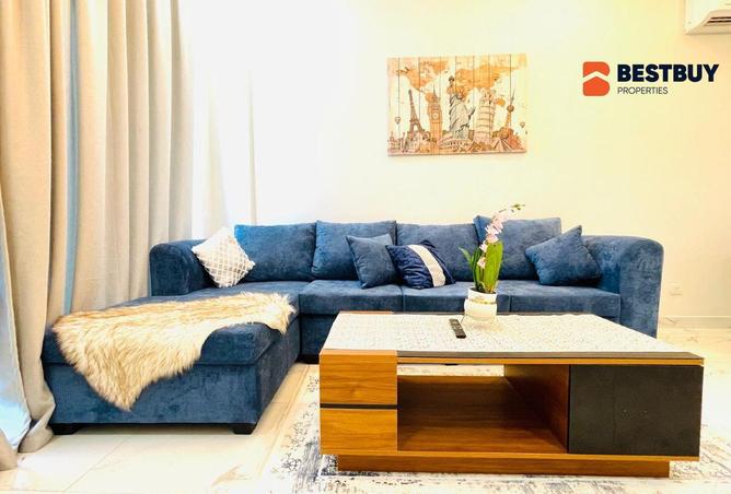 992429 - Property Image 2