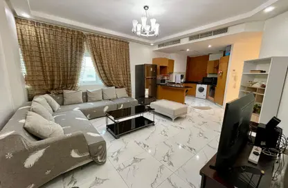Apartment - 1 Bedroom - 2 Bathrooms for sale in Sanabis - Manama - Capital Governorate Apartment - 1 Bedroom - 2 Bathrooms for sale in Sanabis - Manama - Capital Governorate