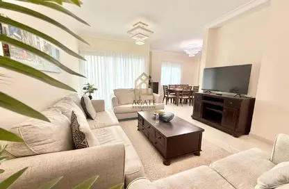 Apartment - 2 Bedrooms - 3 Bathrooms for rent in Amwaj Avenue - Amwaj Islands - Muharraq Governorate