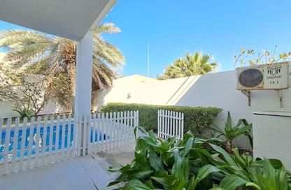 Compound - 4 Bedrooms - 4 Bathrooms for rent in Saar - Northern Governorate