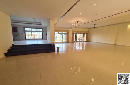 Villa - 5 - 6 for rent in Tubli - Central Governorate