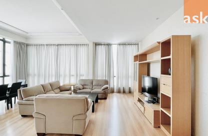 Apartment - 2 Bedrooms - 2 Bathrooms for rent in Al Juffair - Capital Governorate