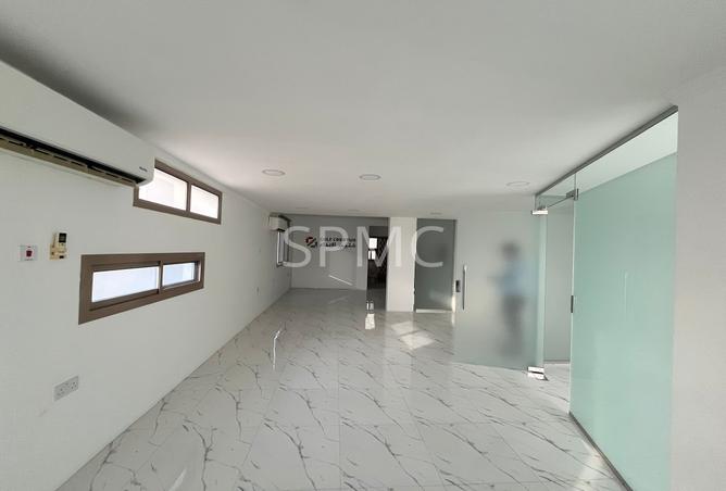 980668 - Property Image 2