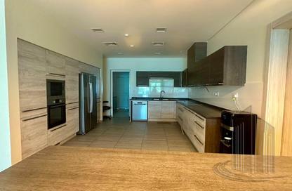 Villa - 4 Bedrooms - 5 Bathrooms for rent in Amwaj Avenue - Amwaj Islands - Muharraq Governorate