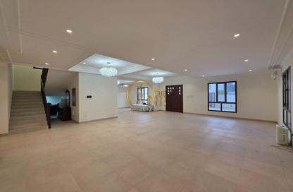 Villa - 3 Bedrooms - 5 Bathrooms for sale in Sanad - Central Governorate