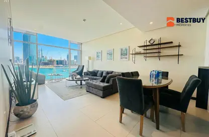 Apartment - 2 Bedrooms - 3 Bathrooms for rent in Reef Island - Capital Governorate