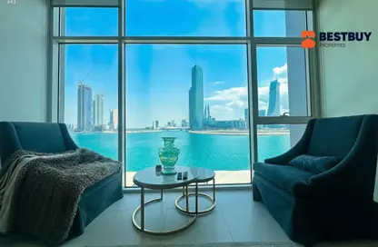 Apartment - 2 Bedrooms - 3 Bathrooms for rent in Reef Island - Capital Governorate