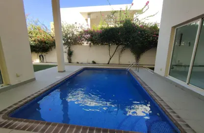 فيلا - 4 غرف نوم - 5 حمامات للايجار في سار - المحافظة الشمالية