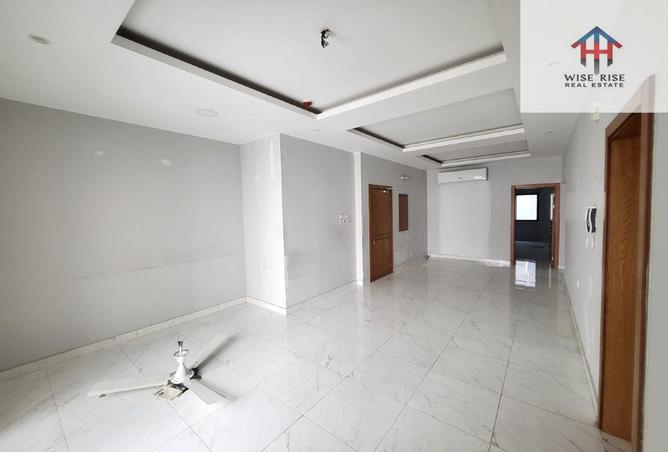 52117050 - Property Image 2