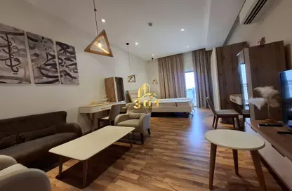 Apartment - Studio - 1 Bathroom for rent in Busaiteen - Muharraq Governorate