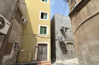 Apartment - 2 Bedrooms - 2 Bathrooms for rent in Karrana - Northern Governorate