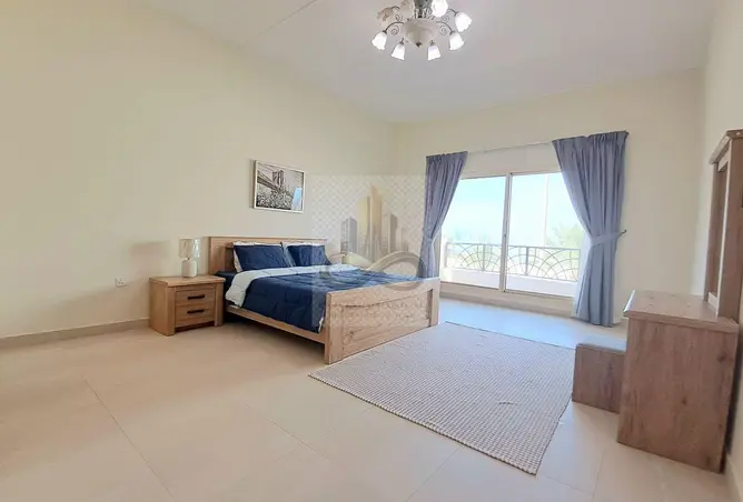 58442689 - Property Image 2