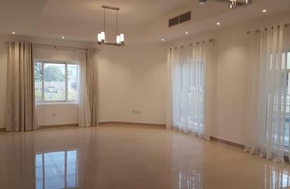Villa - 3 Bedrooms - 4 Bathrooms for rent in Janabiya - Northern Governorate