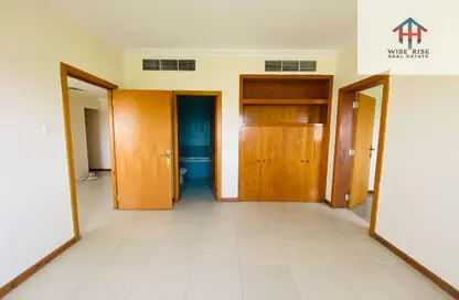 Office Space - 2 Bedrooms - 1 Bathroom for rent in Zinj - Manama - Capital Governorate