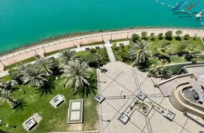 شقة - 4 غرف نوم - 6 حمامات للبيع في جزيرة الريف - محافظة العاصمة