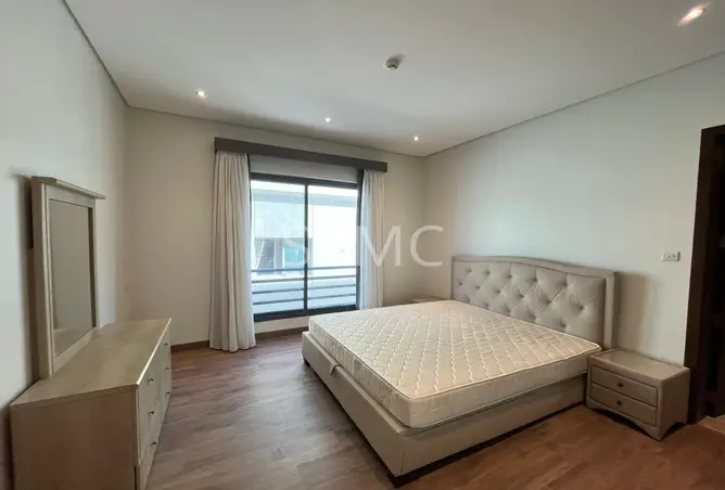 987550 - Property Image 2