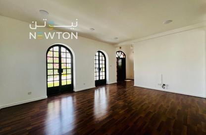Villa - 4 Bedrooms - 4 Bathrooms for rent in Janabiya - Northern Governorate