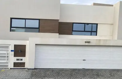 Villa - 4 Bedrooms - 4 Bathrooms for sale in North Riffa - Riffa - Southern Governorate