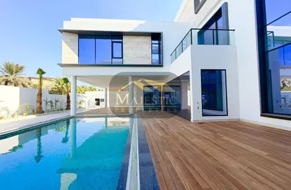 Villa - 6 Bedrooms - 7+ Bathrooms for sale in Janabiya - Northern Governorate