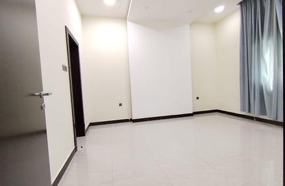 Apartment - 2 Bedrooms - 3 Bathrooms for rent in Hidd - Muharraq Governorate Apartment - 2 Bedrooms - 3 Bathrooms for rent in Hidd - Muharraq Governorate