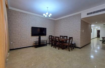 Apartment - 2 - 2 for rent in Al Juffair - Capital Governorate