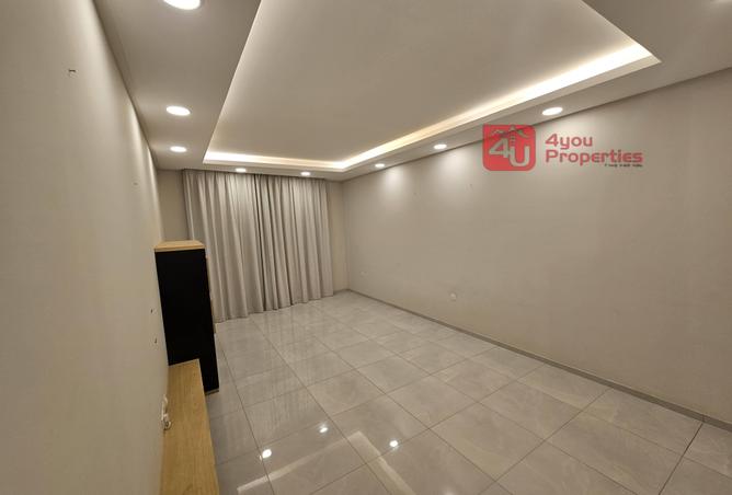 996263 - Property Image 3